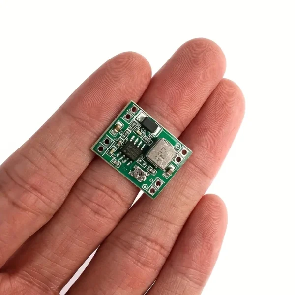 High-Efficiency 3A Adjustable Voltage Regulator Module